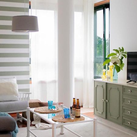Luxury Singular Apartamento 4 Dormitorios ซานติอาโก เด กอมโปสเตลา ภายนอก รูปภาพ