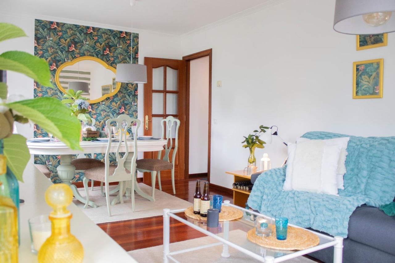 Luxury Singular Apartamento 4 Dormitorios ซานติอาโก เด กอมโปสเตลา ภายนอก รูปภาพ